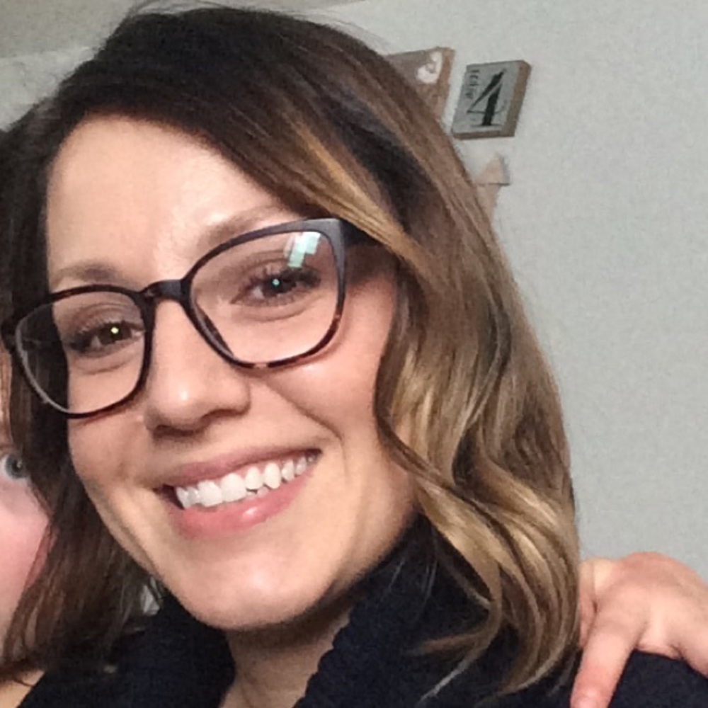 Meet your Posher, Andrea